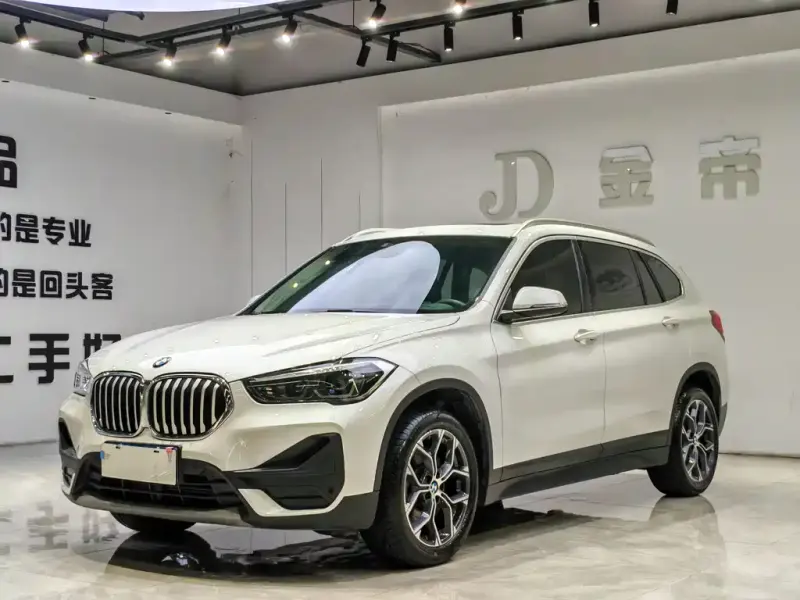 BMW X1, 2021