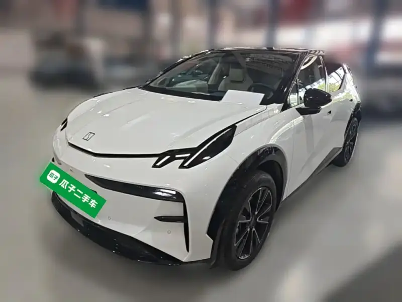 Zeekr X, 2025