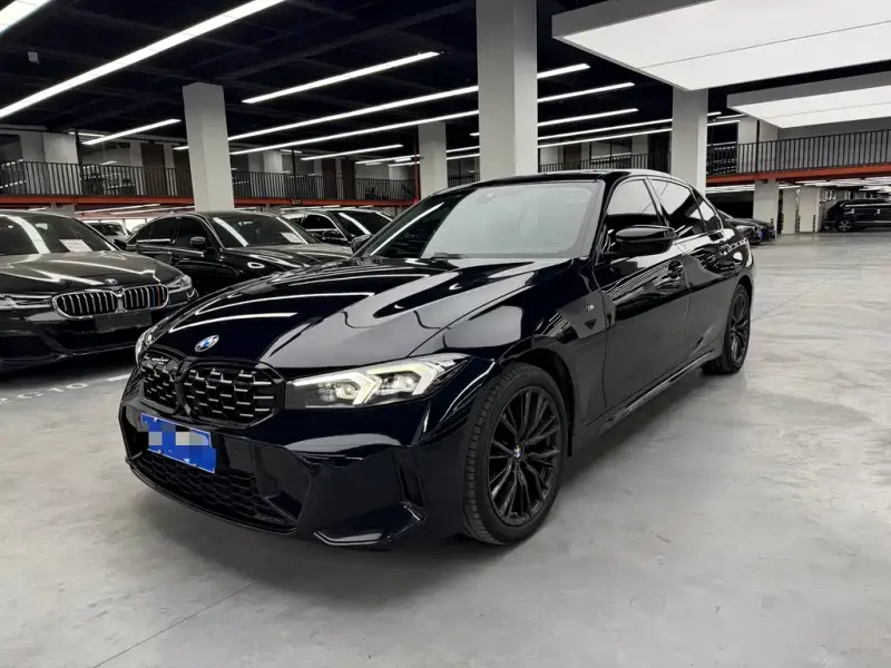 BMW 3 Series, 2023