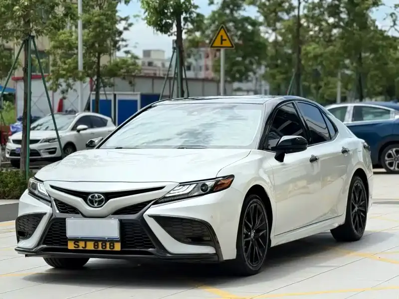 Toyota Camry, 2022