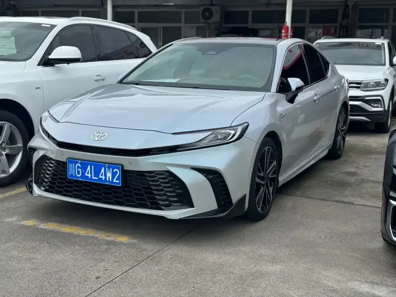 Toyota Camry, 2024