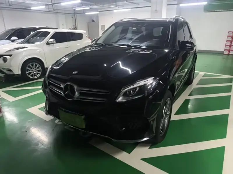 Mercedes-Benz GLE( ), 2016