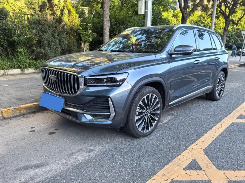 Geely Xingyue L, 2025