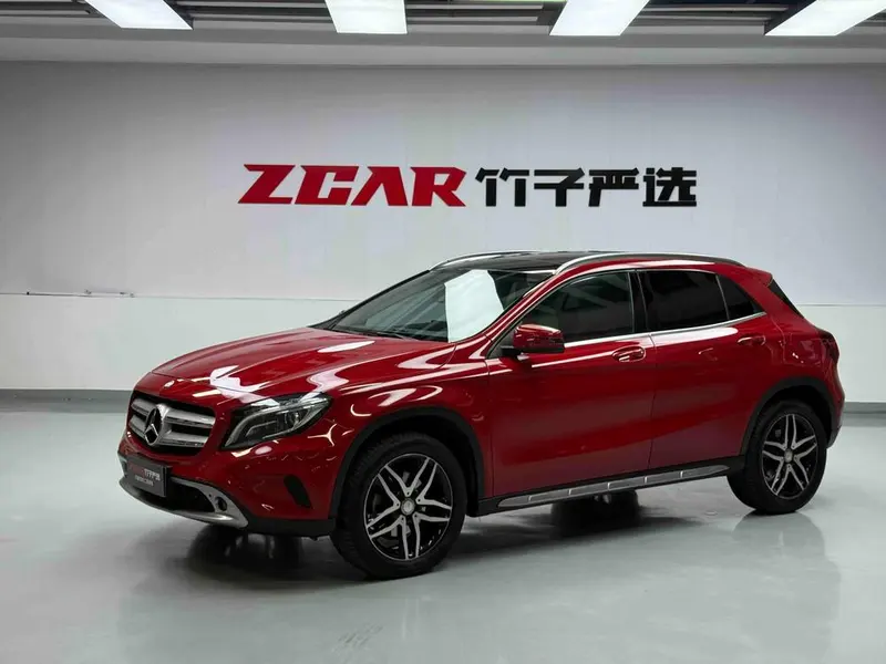 Mercedes-Benz GLA GLA 200 Version, 2016 — фото 1