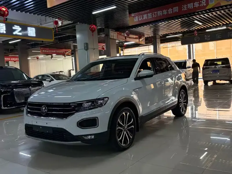 Volkswagen T-Roc, 2023