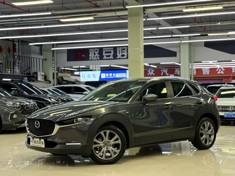 Mazda CX-30, 2024