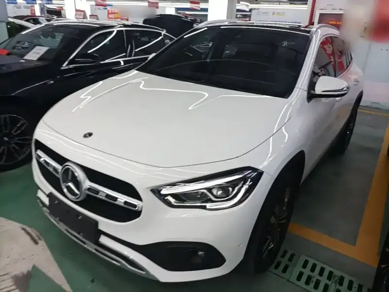 Mercedes-Benz GLA, 2022 — фото 1