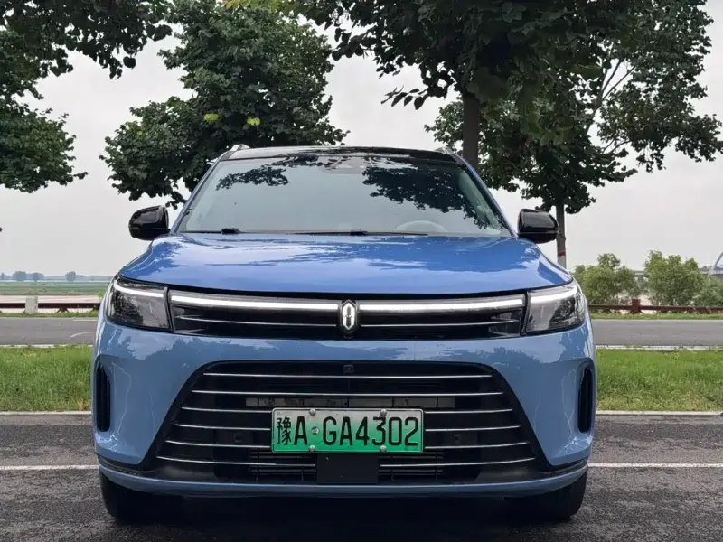 AITO M7, 2023