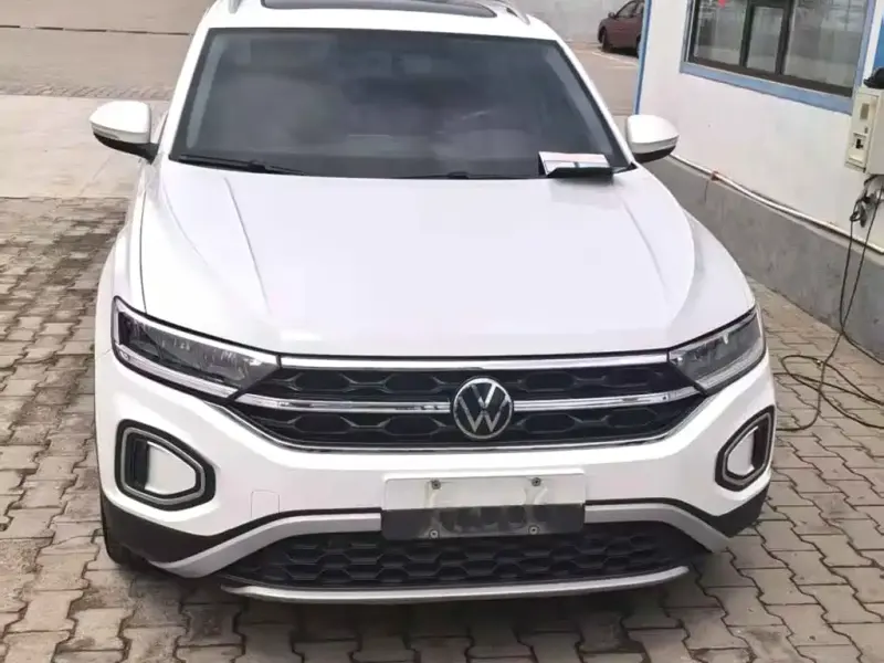 Volkswagen T-Roc, 2023