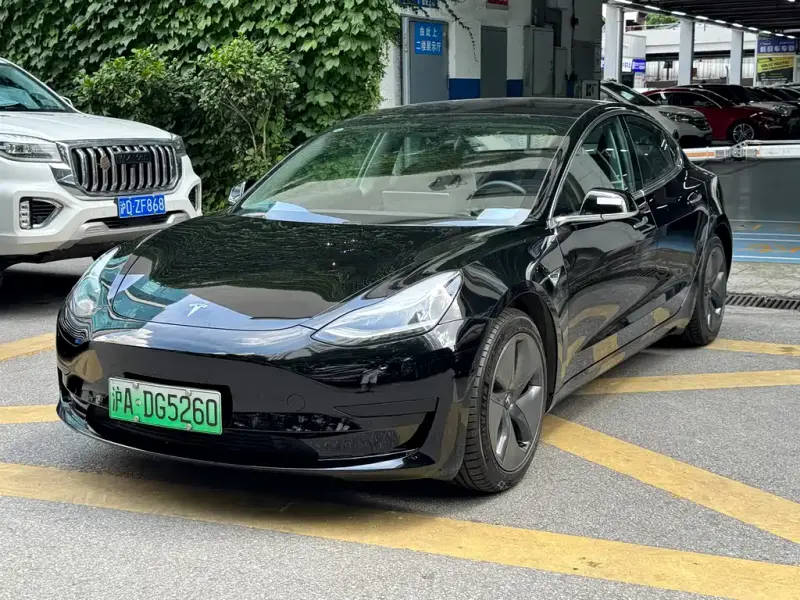 Tesla Model 3, 2020
