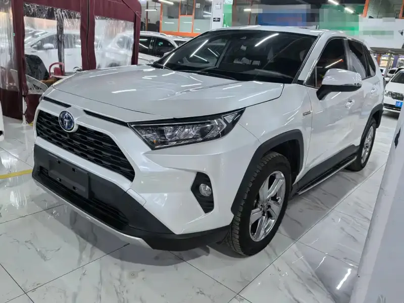 Toyota RAV4, 2022 — фото 1