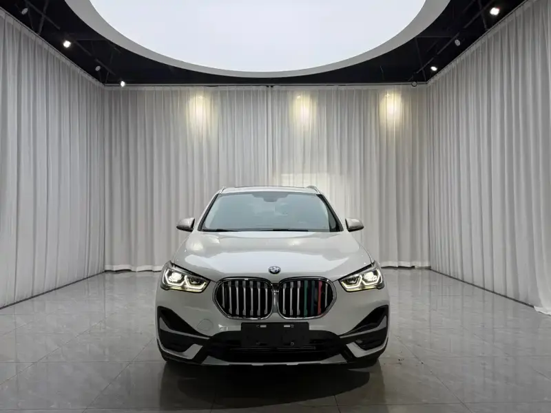 BMW X1, 2021