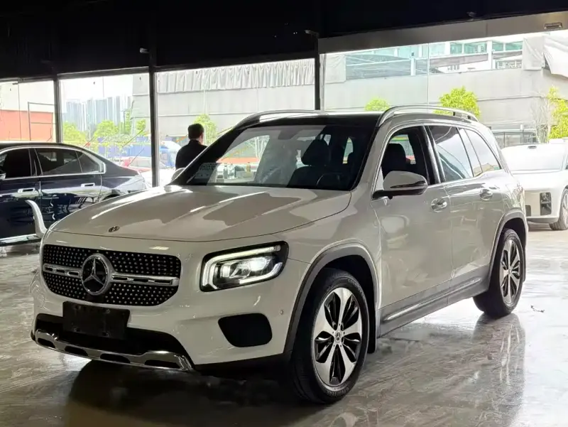 Mercedes-Benz GLB, 2022