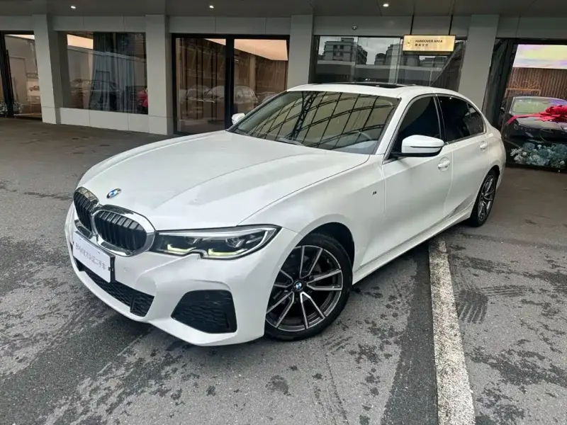 BMW 3 Series, 2021