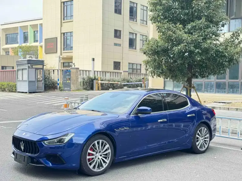 Maserati Ghibli, 2017