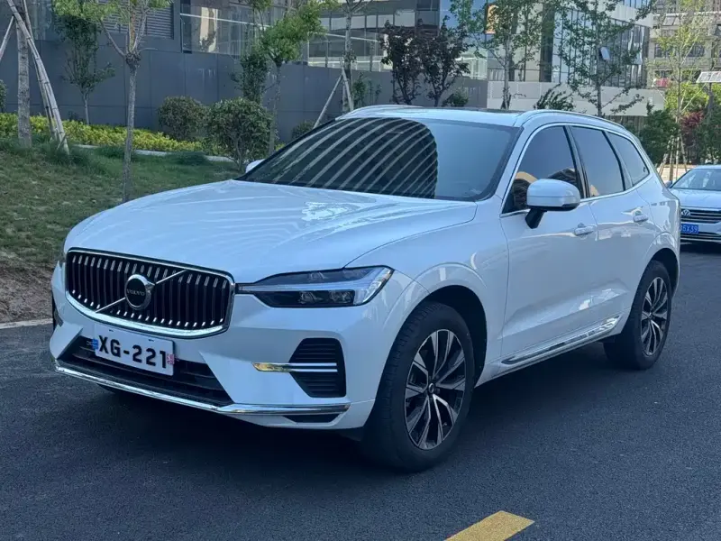 Volvo XC60, 2022