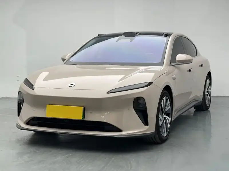 NIO ET5, 2025