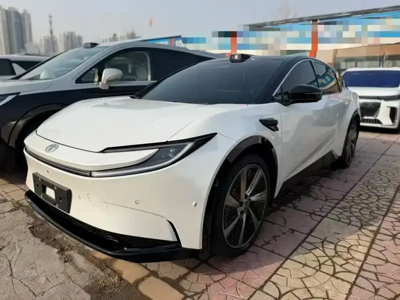 Toyota bZ5, 2025