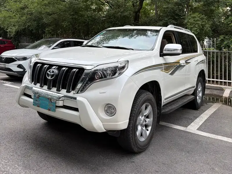 Toyota Prado (Import), 2014