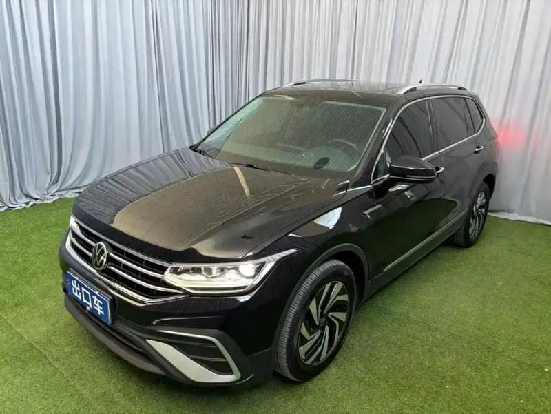 Volkswagen Tiguan L, 2022