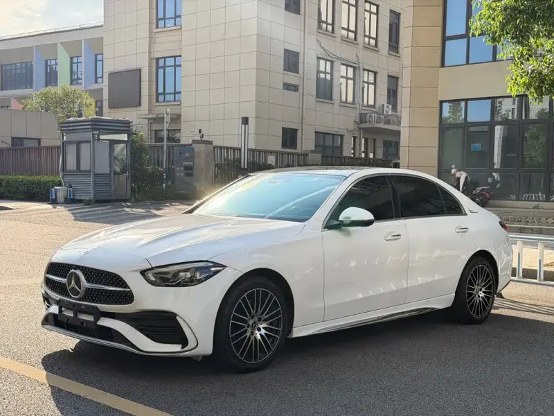 Mercedes-Benz C-Class, 2023