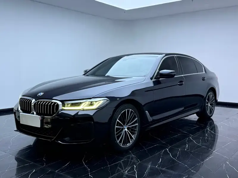 BMW 5 Series, 2022