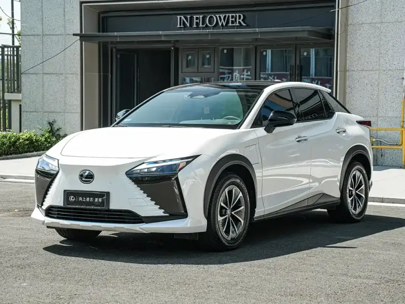 Lexus RZ, 2024