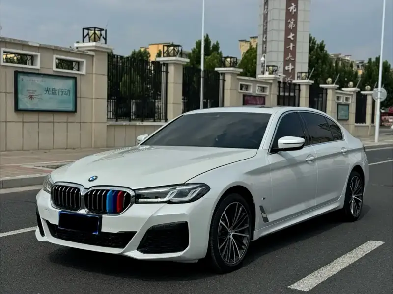 BMW 5 Series, 2023