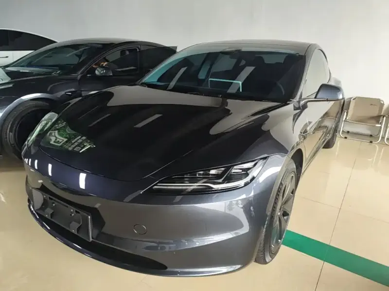 Tesla Model 3, 2024
