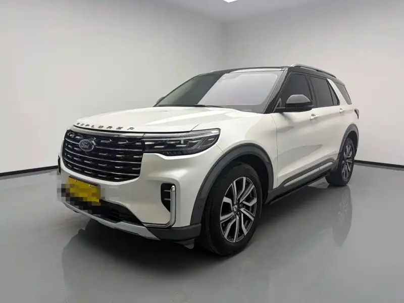 Ford Explorer, 2022