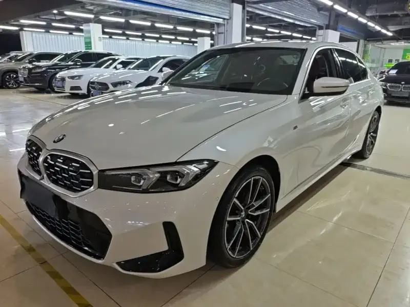 BMW 3 Series, 2024