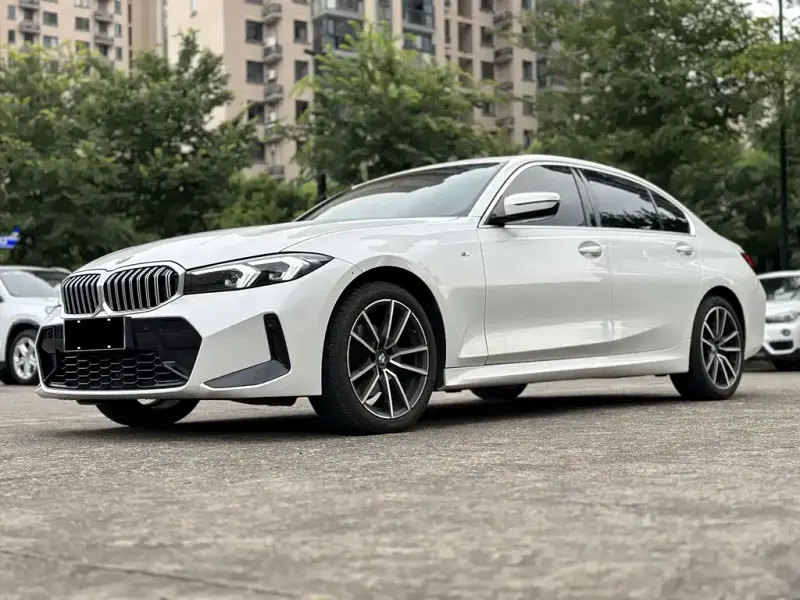 BMW 3 Series, 2024
