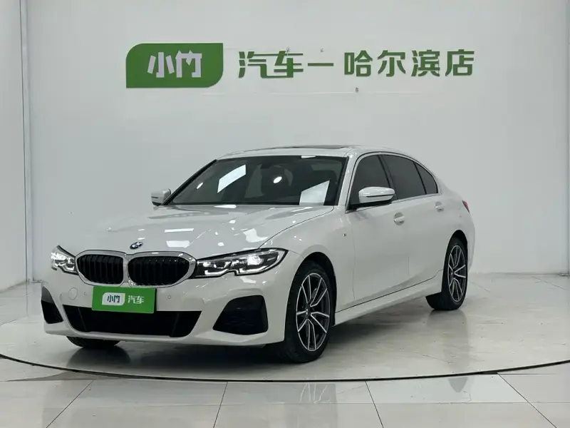 BMW 3 Series, 2022
