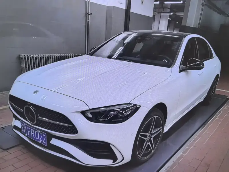 Mercedes-Benz C-Class, 2024