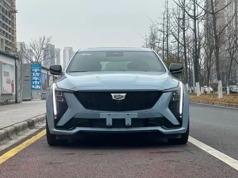 Cadillac CT5, 2025