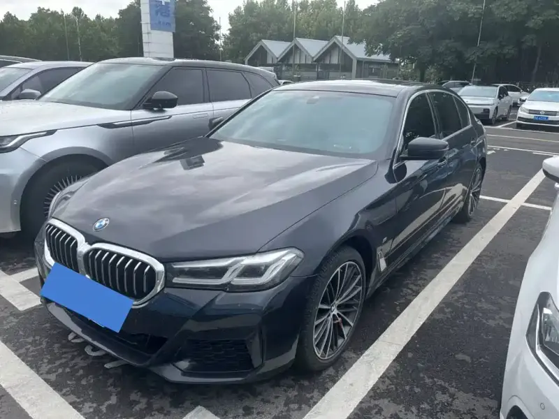 BMW 5 Series, 2022