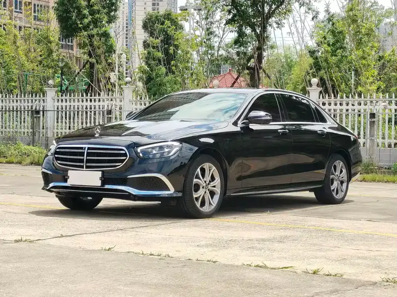 Mercedes-Benz E-Class, 2020 — фото 1