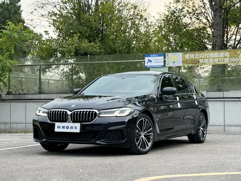 BMW 5 Series, 2022