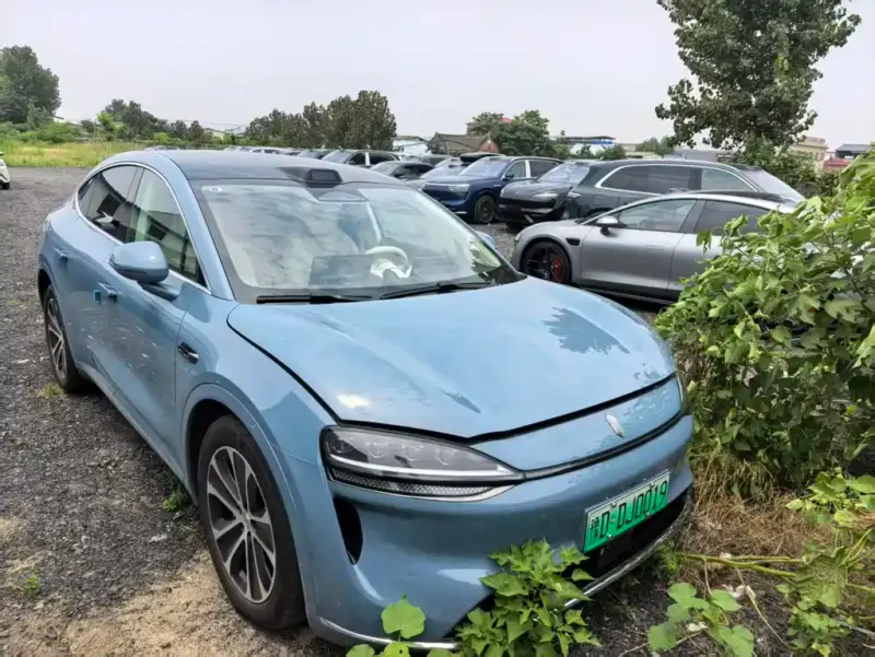Luxeed Zhijie R7, 2025