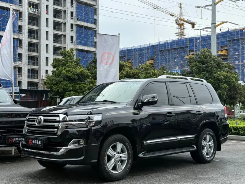 Toyota Land Cruiser, 2013