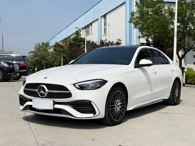 Mercedes-Benz C-Class, 2025