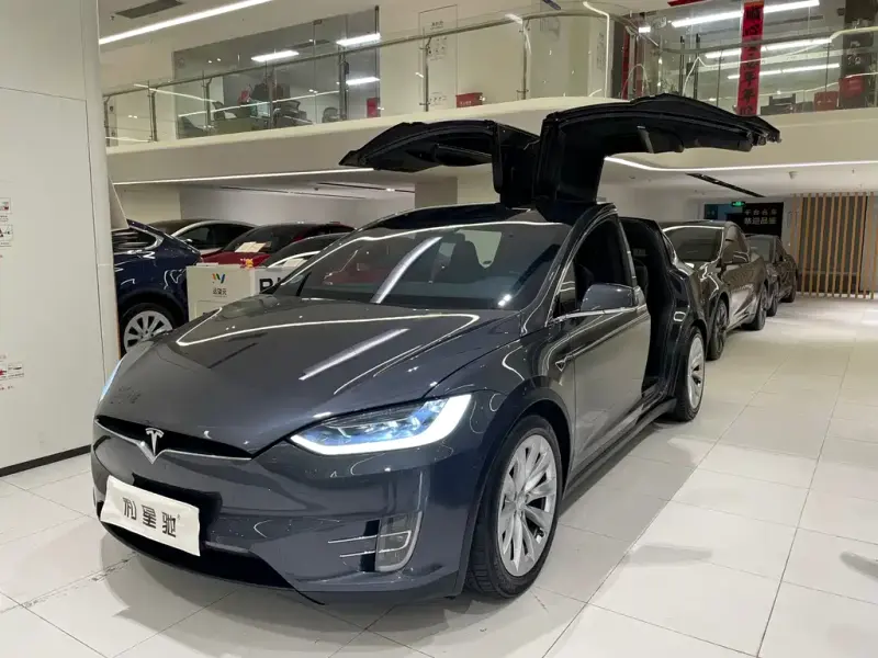 Tesla Model X, 2018