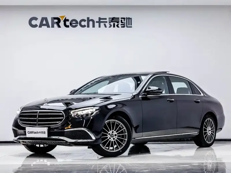 Mercedes-Benz E-Class, 2022 — фото 1