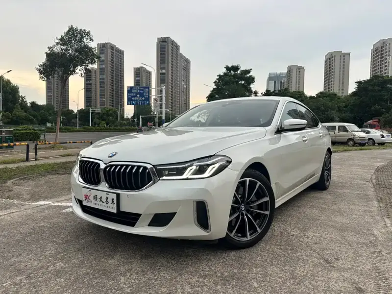 BMW 6 Series GT, 2022
