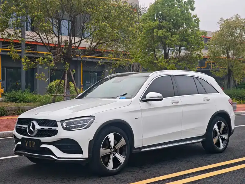 Mercedes-Benz GLC, 2023