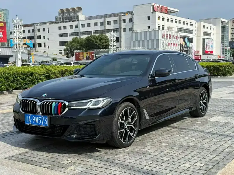 BMW 5 Series, 2022