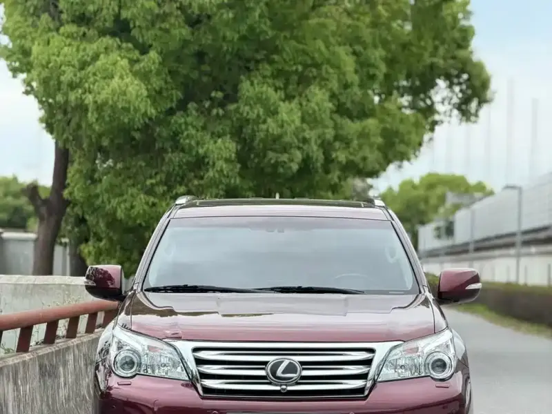 Lexus GX, 2013