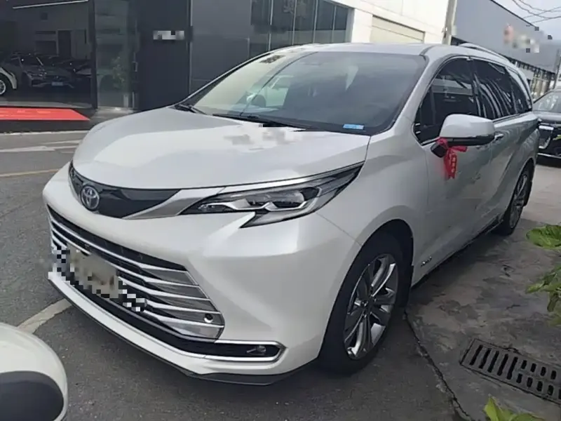 Toyota Sienna, 2022