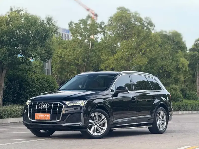 Audi Q7, 2022
