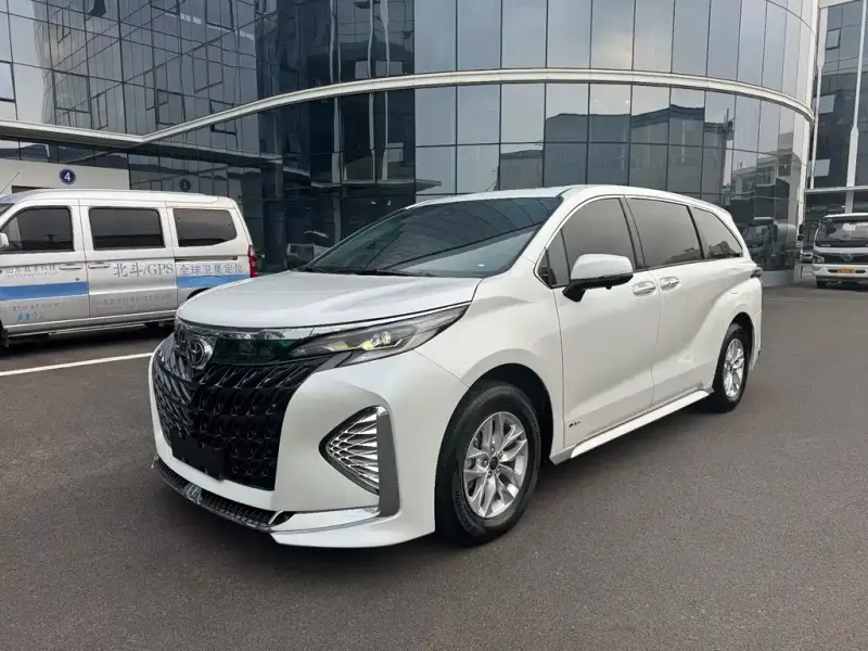 Toyota Granvia, 2024